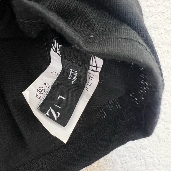 Zaful | Black and White Crop Tank and Shorts Set - Picture 4 of 14